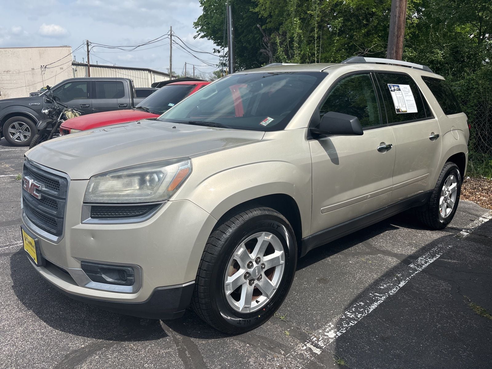 2015 GMC Acadia SLE-2
