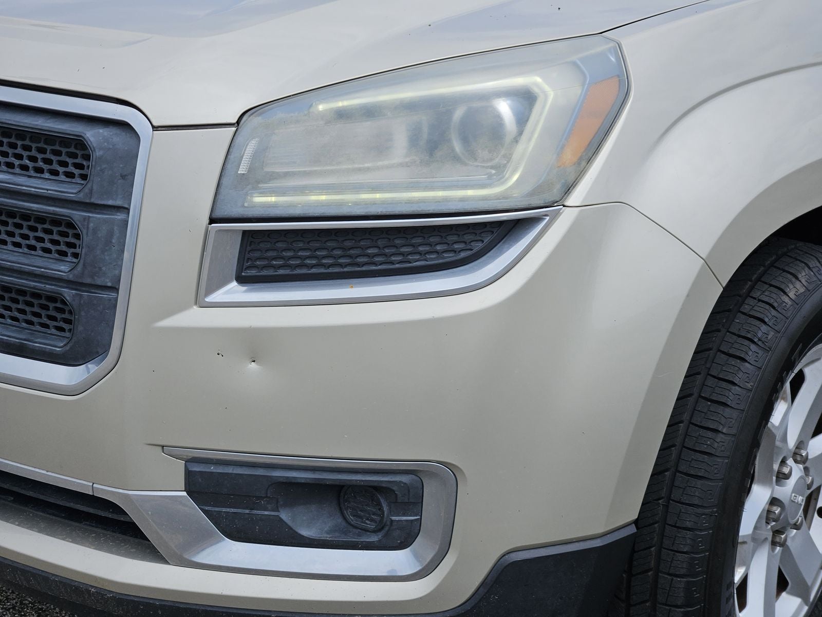 2015 GMC Acadia SLE-2