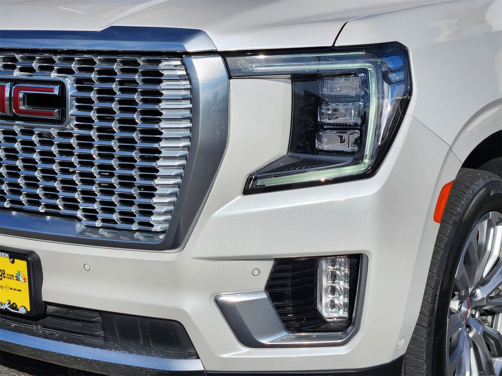 2024 GMC Yukon Denali