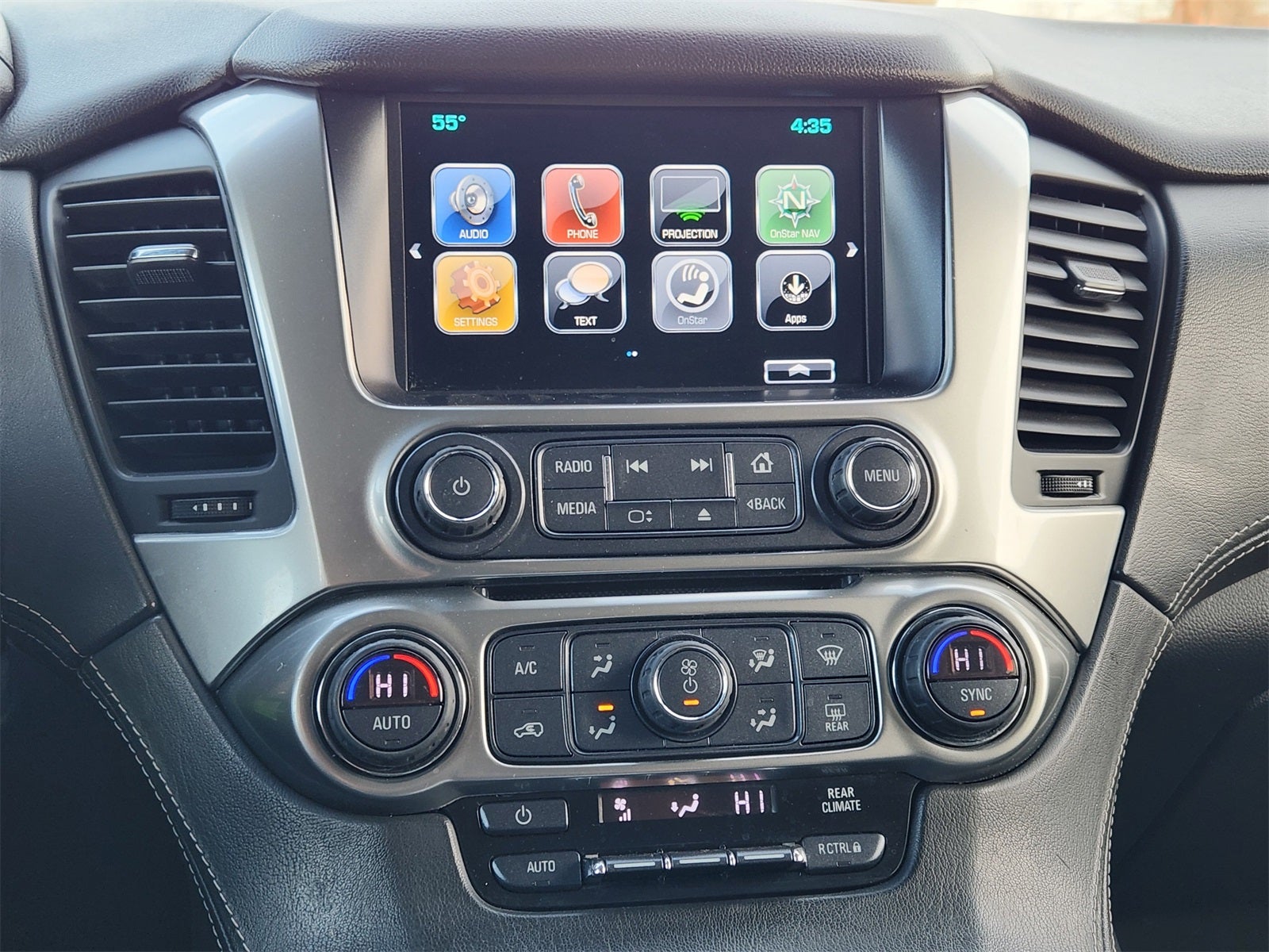 2018 Chevrolet Suburban LS