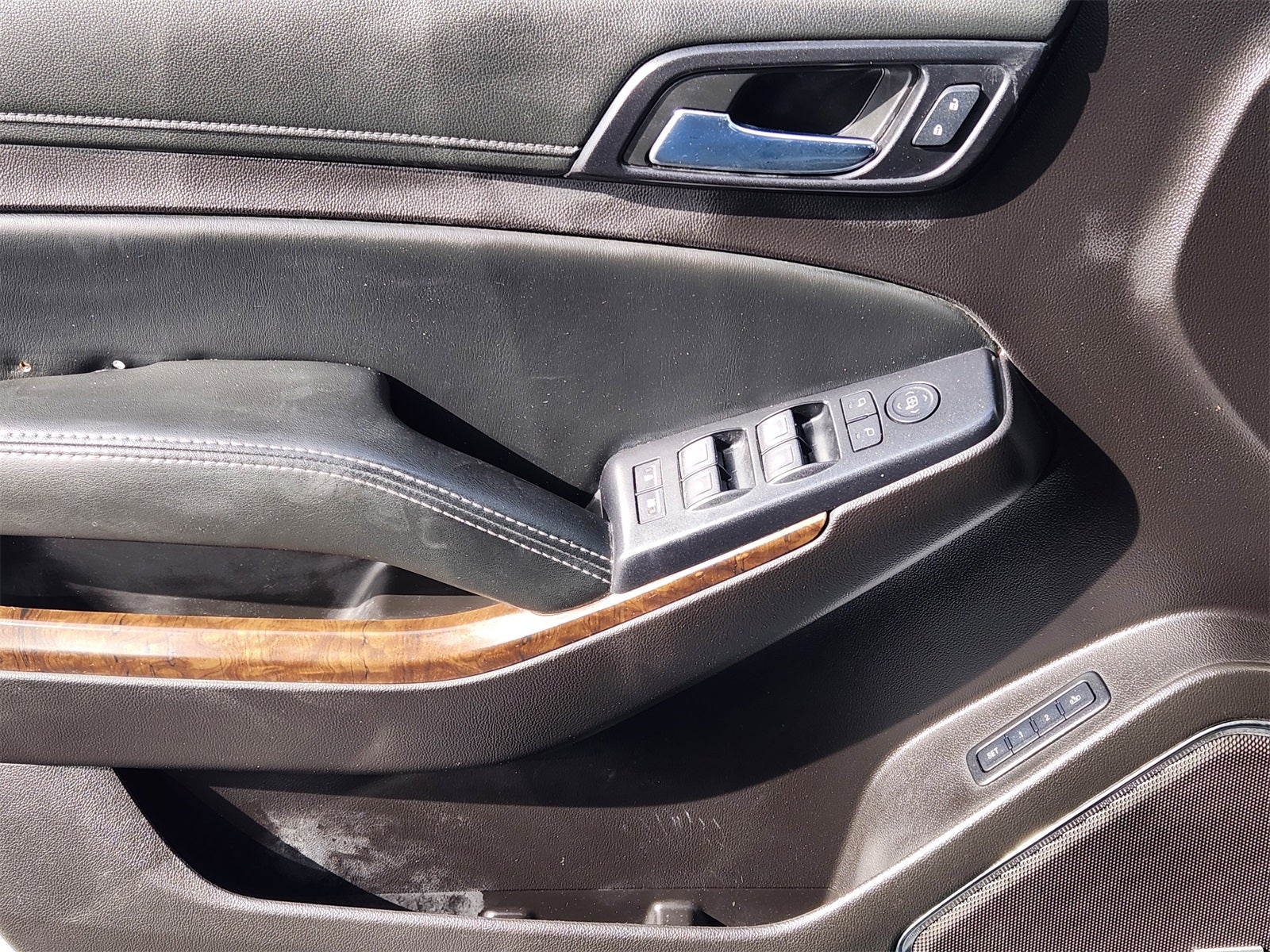 2016 Chevrolet Suburban LT