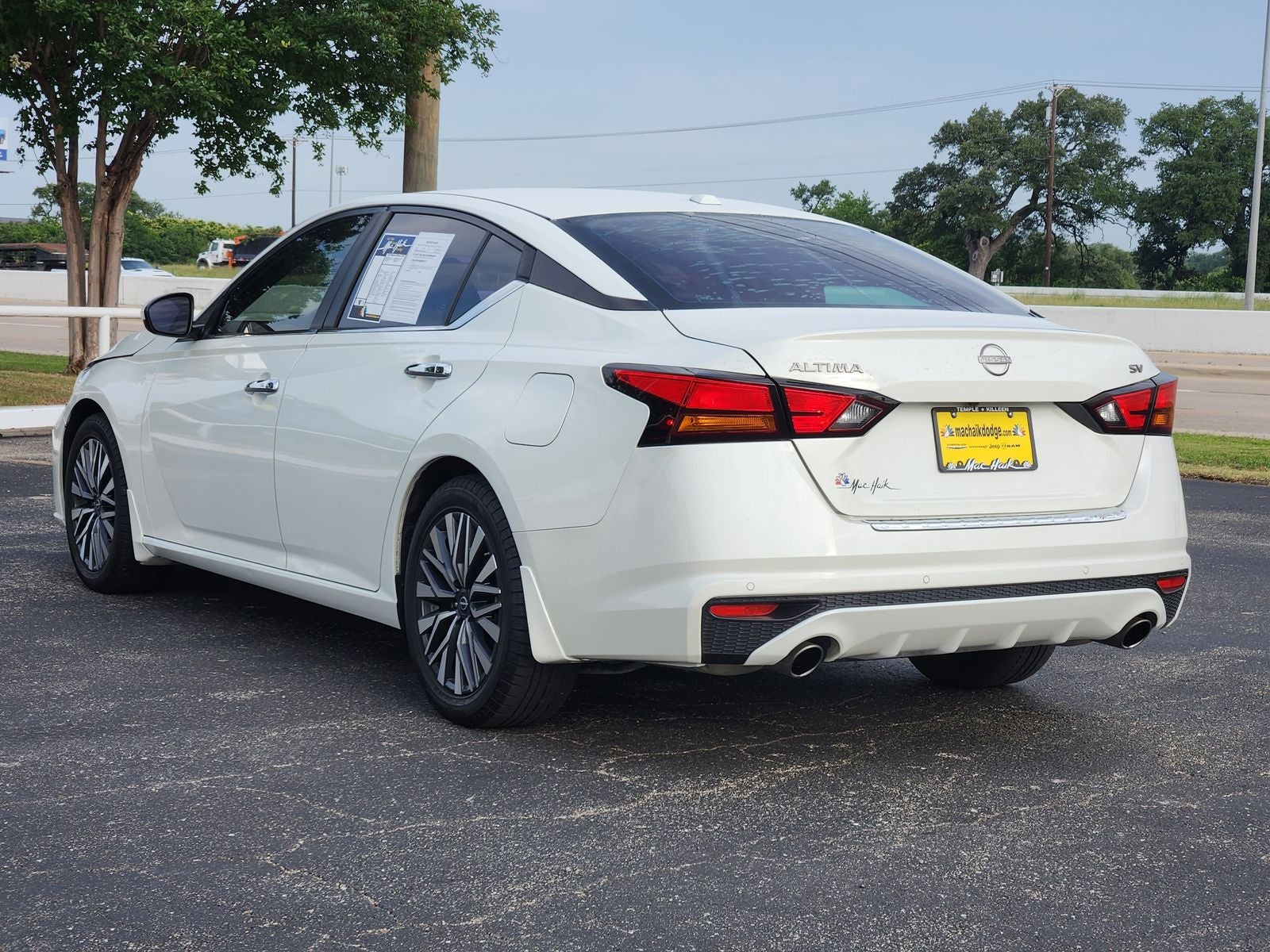 2023 Nissan Altima 2.5 SV