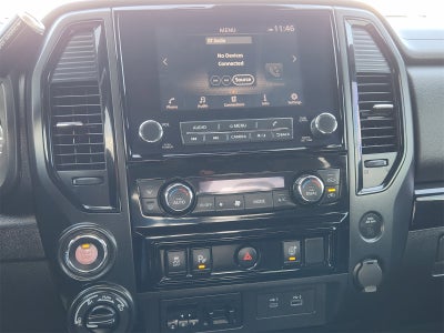 2023 Nissan Titan SV