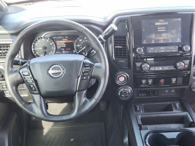 2023 Nissan Titan SV