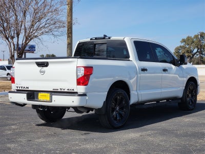2023 Nissan Titan SV