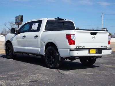 2023 Nissan Titan SV