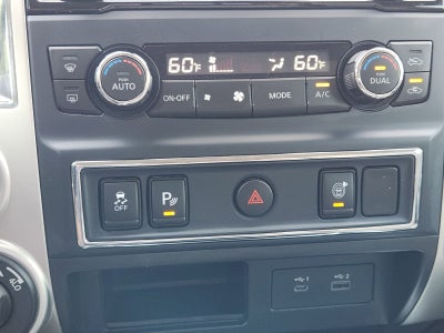 2021 Nissan Titan SV
