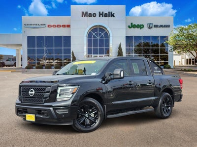 2024 Nissan Titan SV