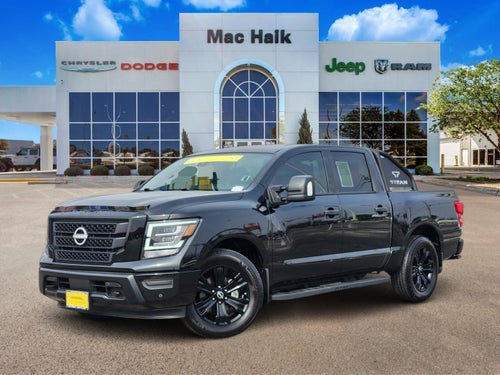 2024 Nissan Titan SV