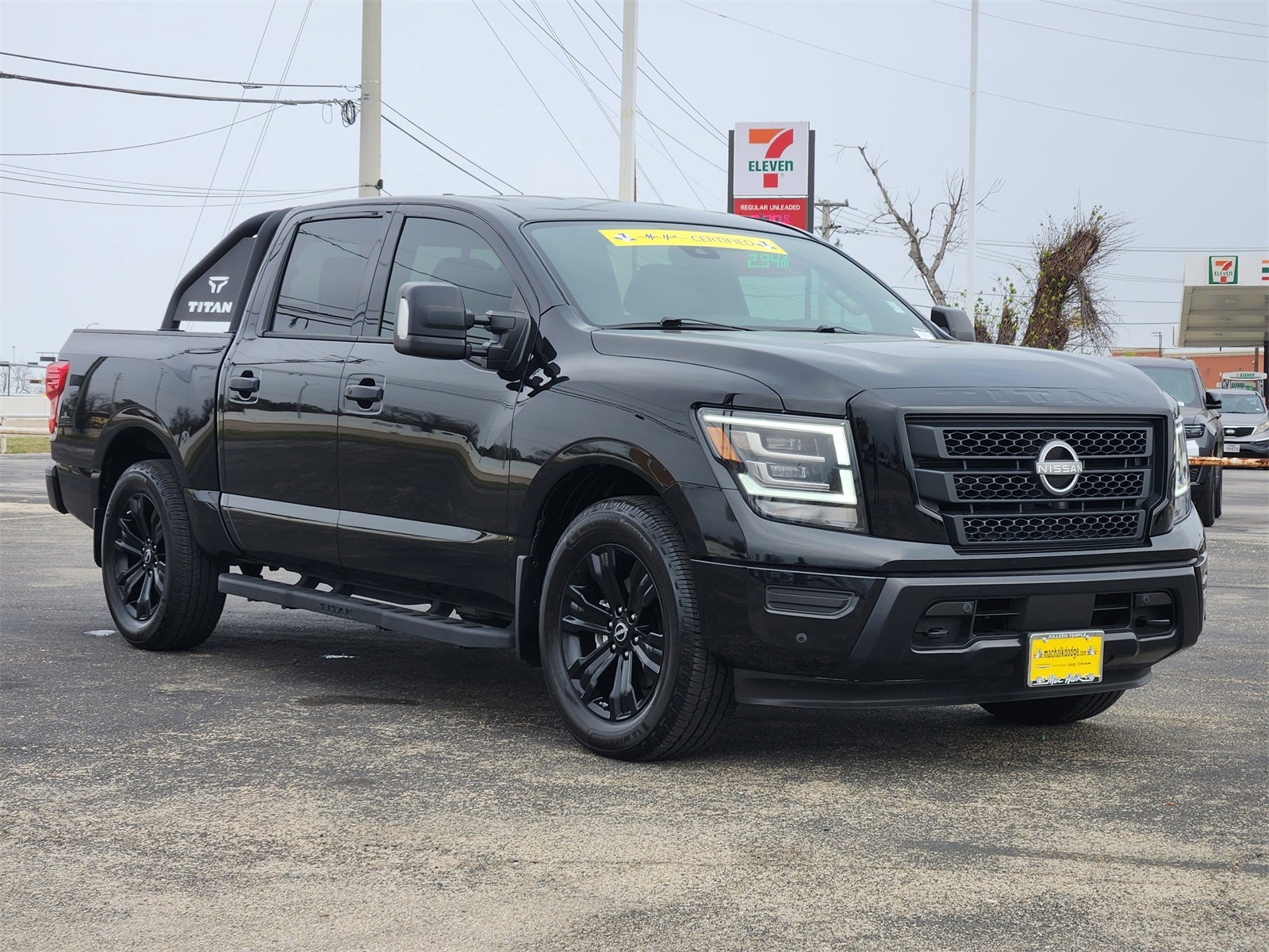 2024 Nissan Titan SV
