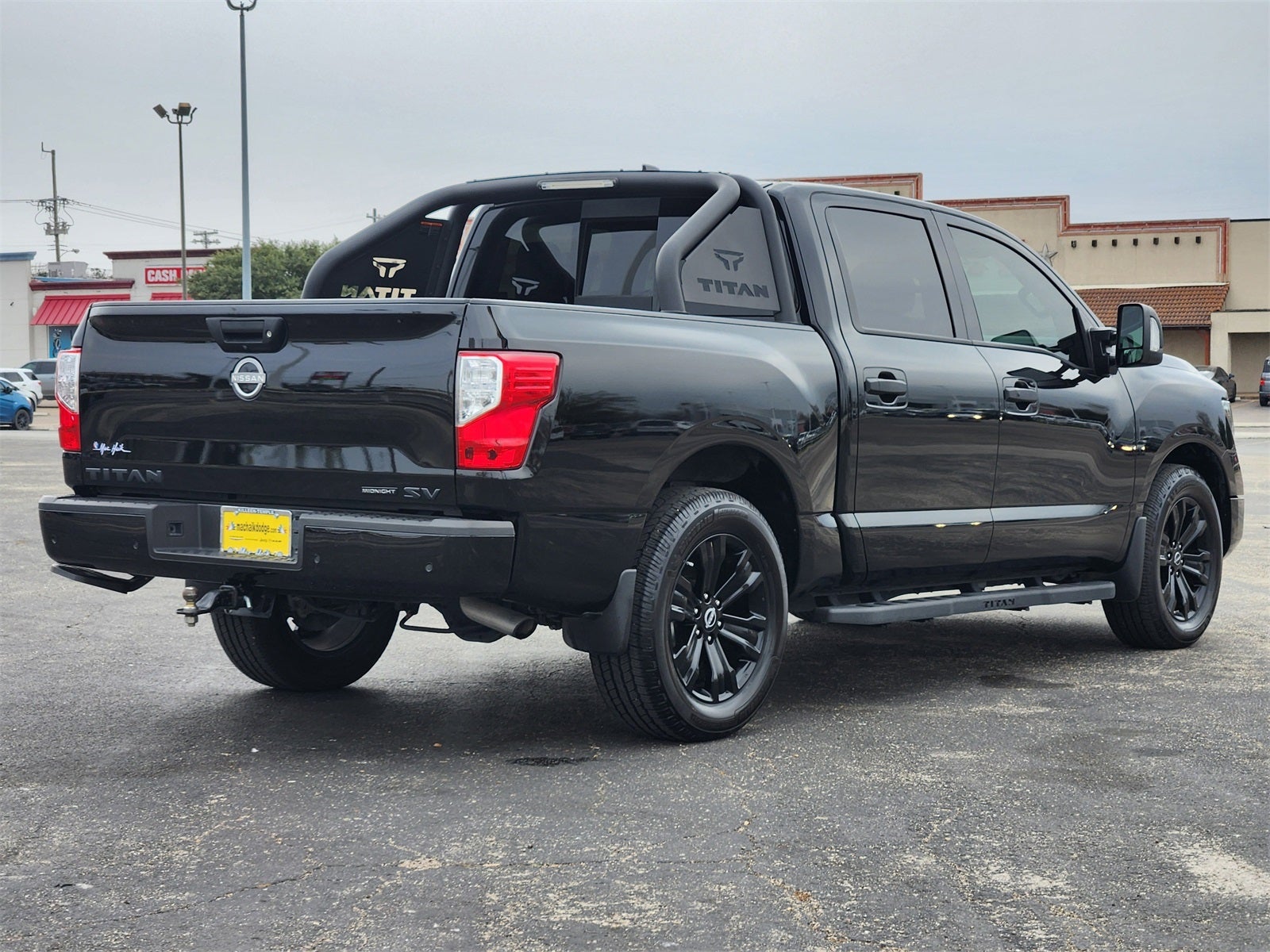 2024 Nissan Titan SV