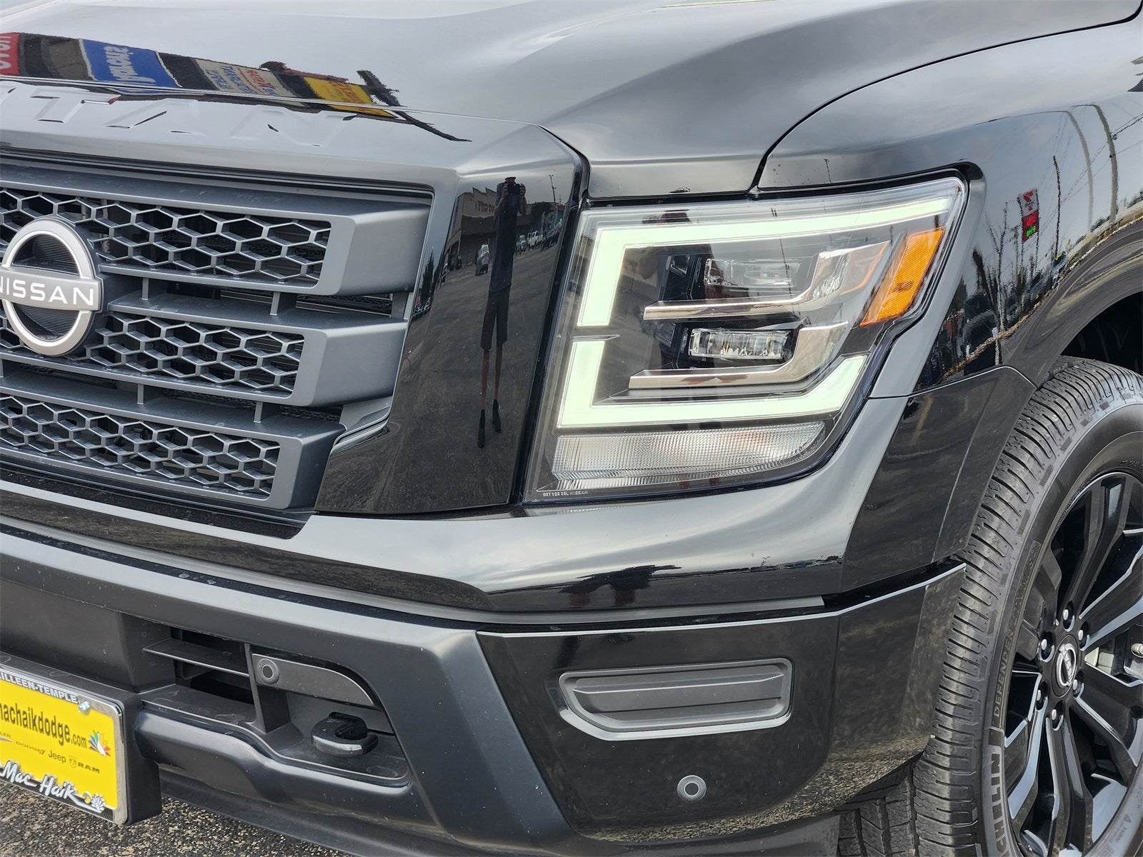 2024 Nissan Titan SV