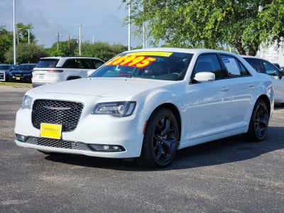 2023 Chrysler 300 S