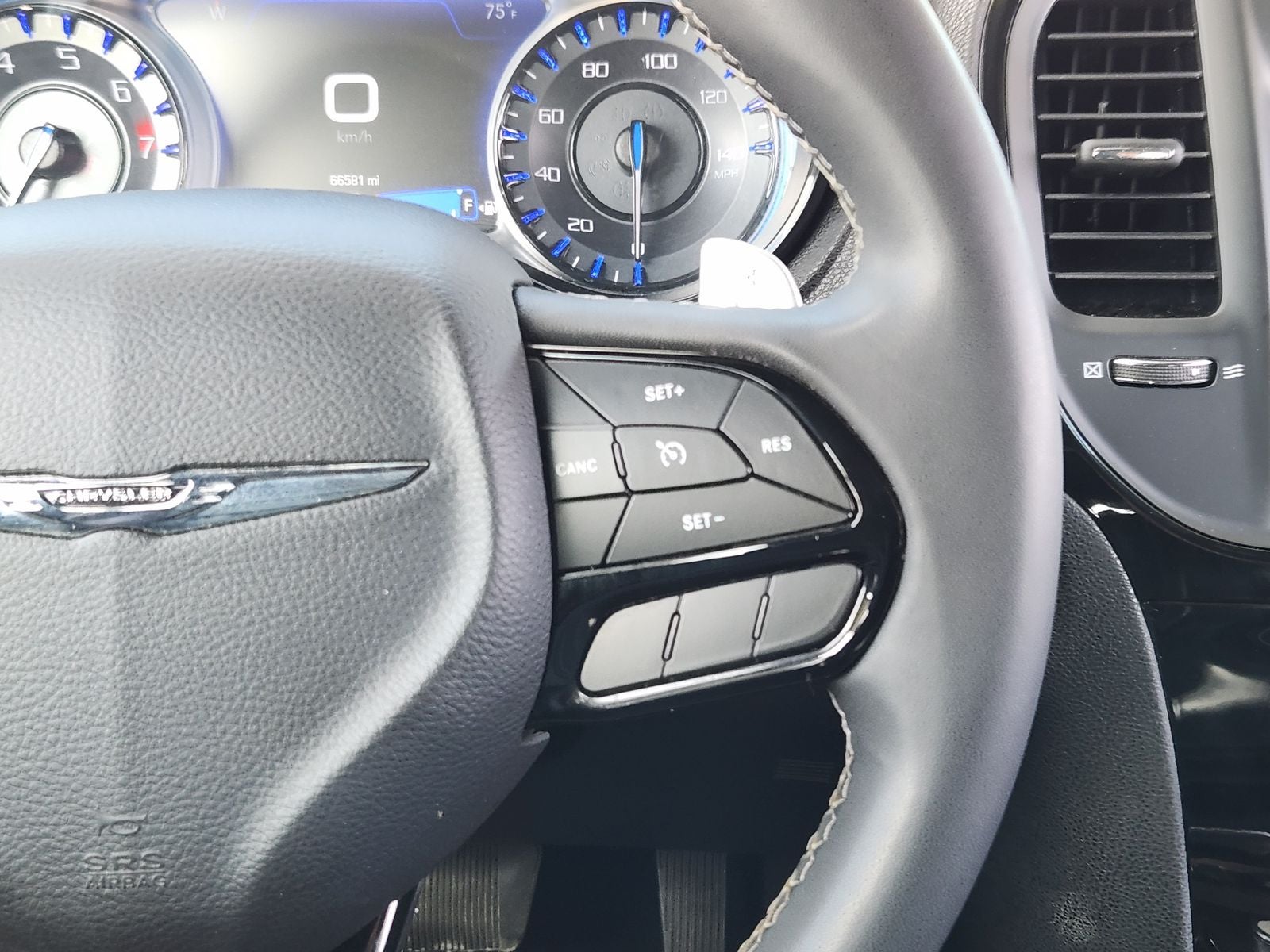2023 Chrysler 300 S