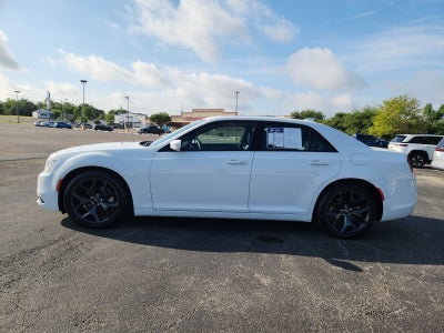 2023 Chrysler 300 S