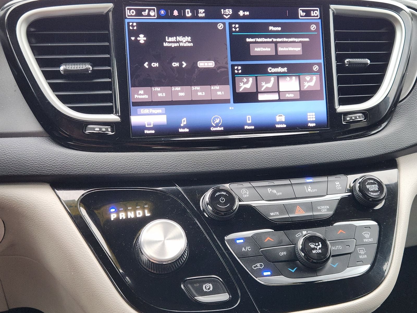 2023 Chrysler Pacifica Touring L