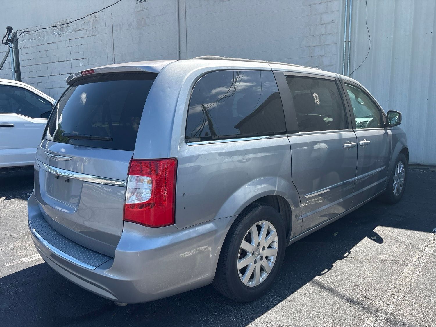 2016 Chrysler Town & Country Touring