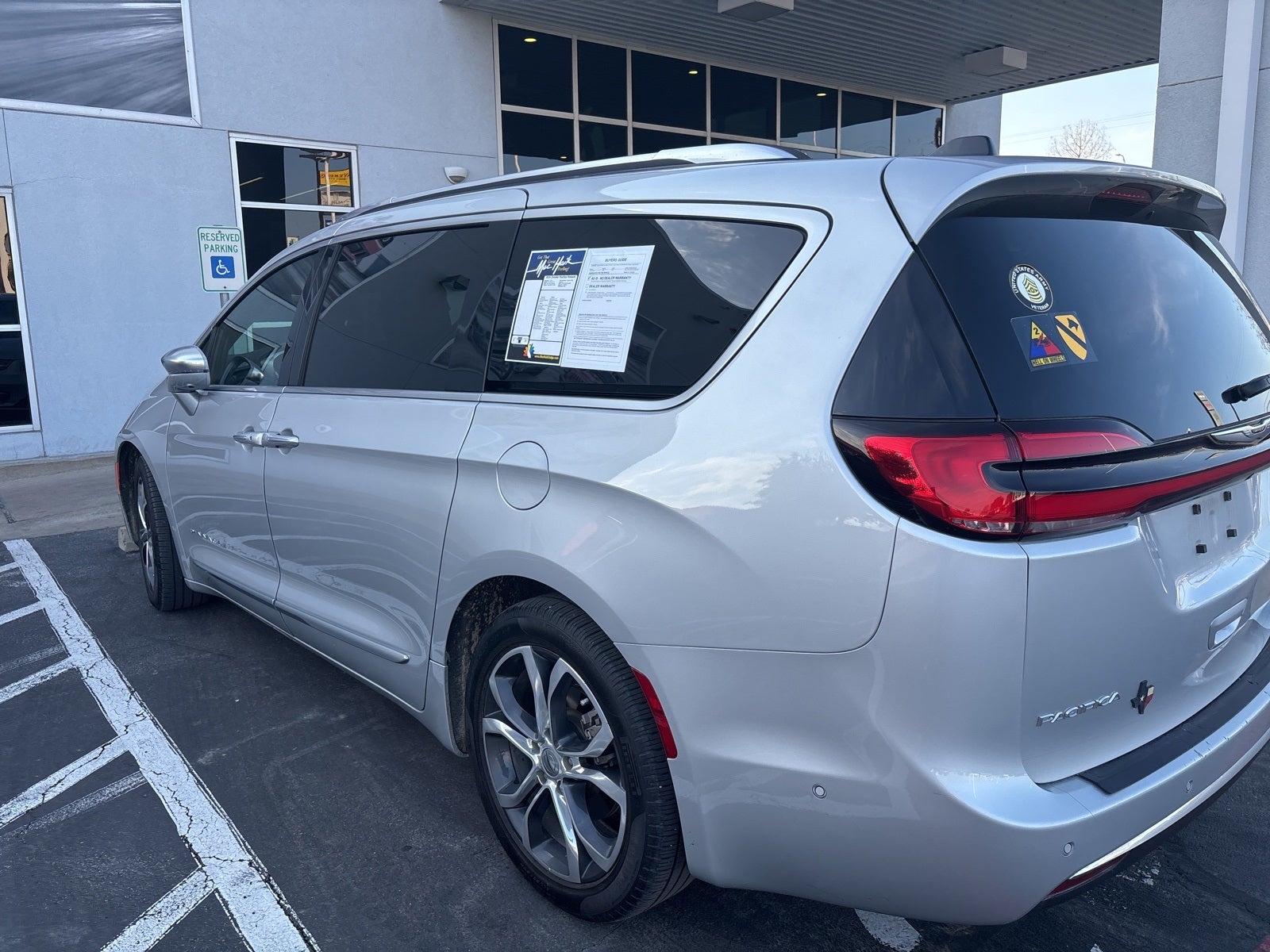 2024 Chrysler Pacifica Pinnacle