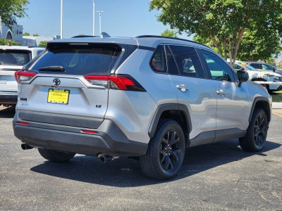 2021 Toyota RAV4 LE