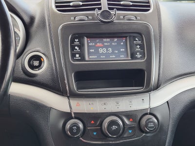 2020 Dodge Journey SE