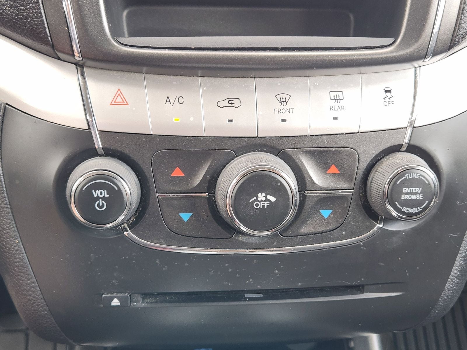 2020 Dodge Journey SE