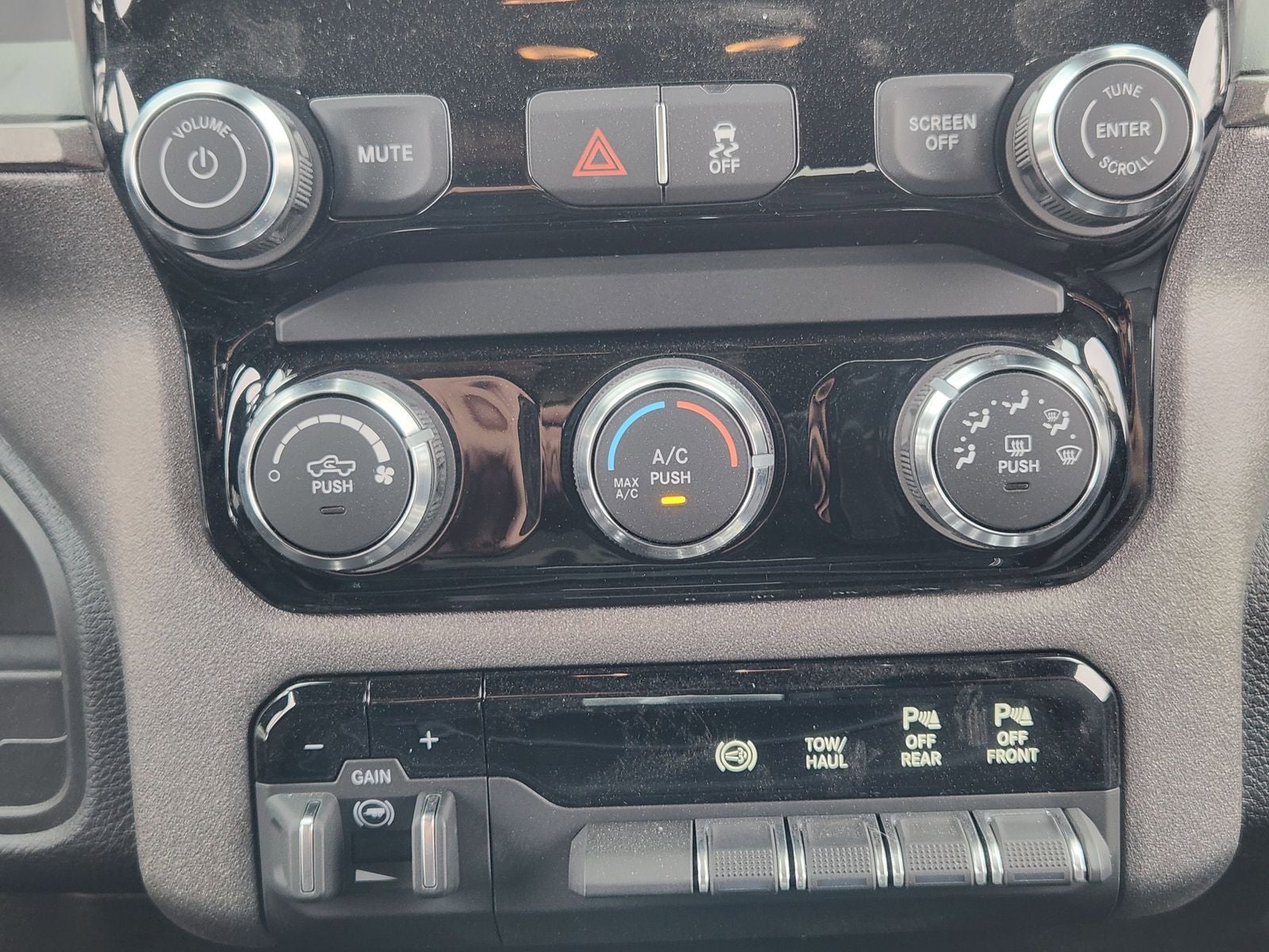 2025 RAM 2500 Tradesman