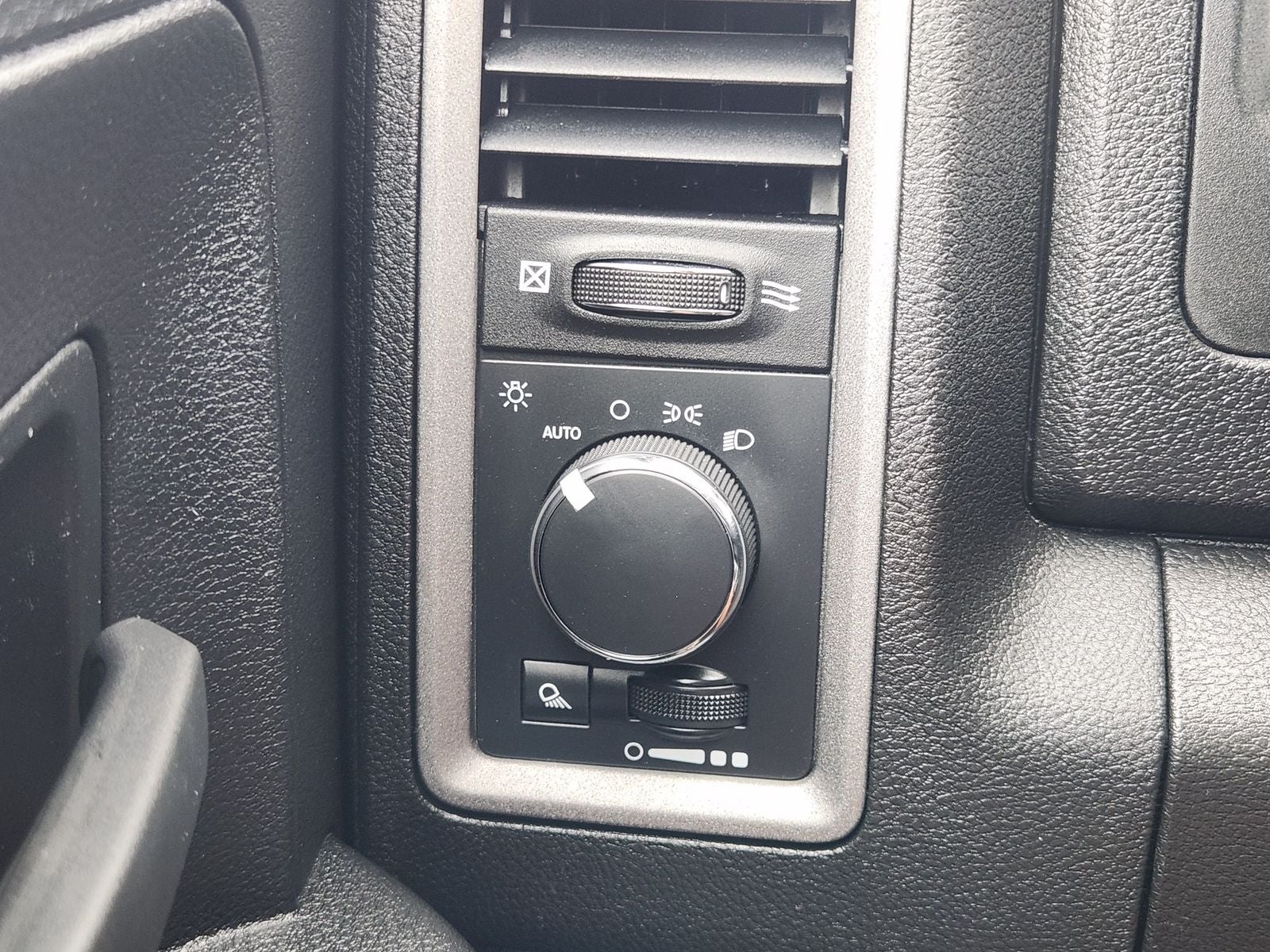 2023 RAM 1500 Classic Tradesman