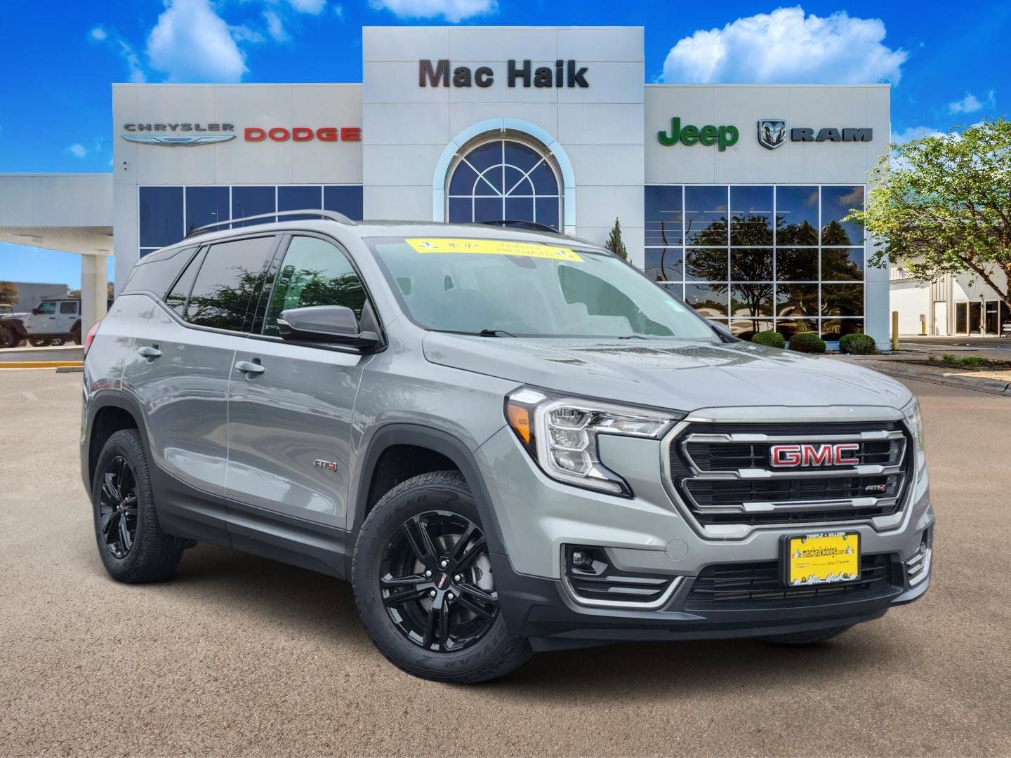 2023 GMC Terrain AT4