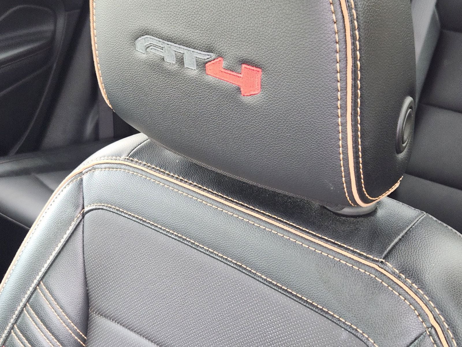 2023 GMC Terrain AT4