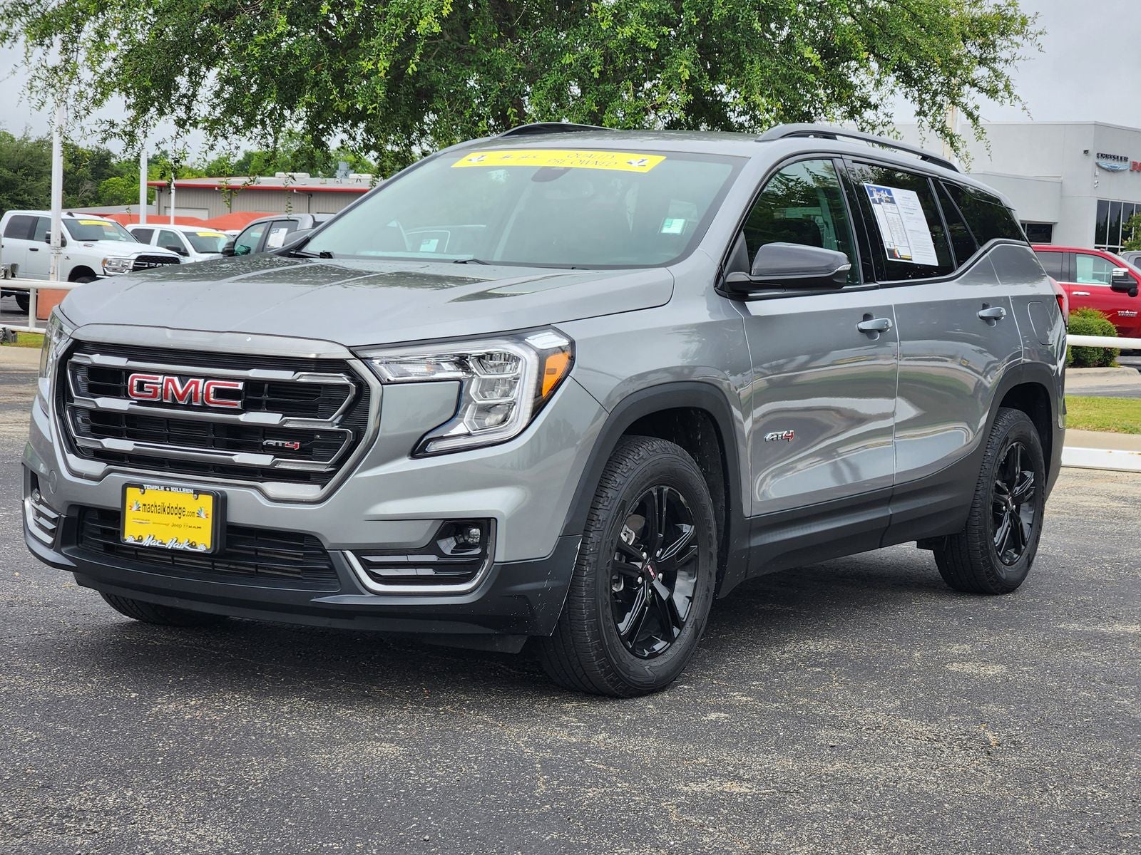 2023 GMC Terrain AT4