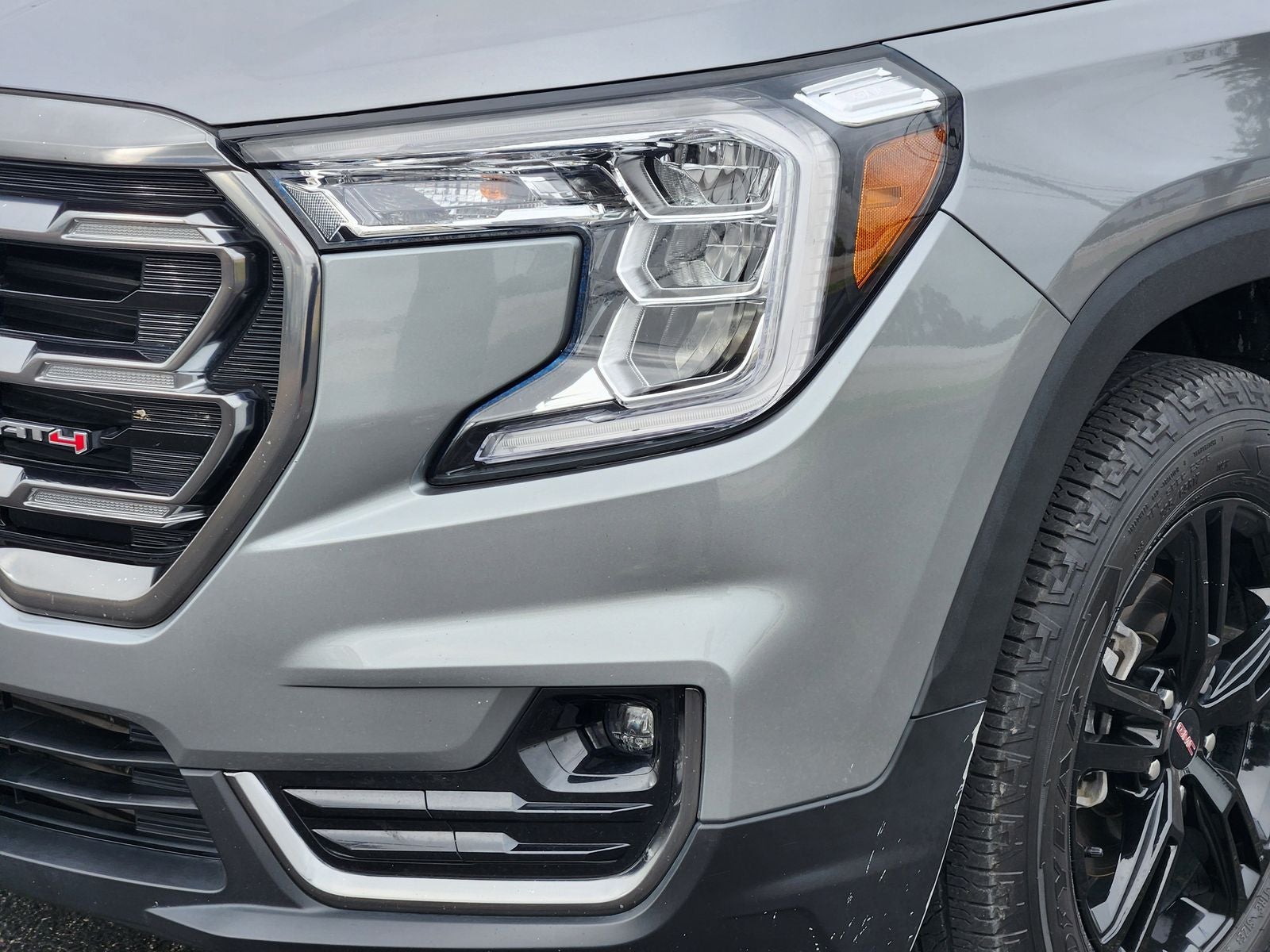 2023 GMC Terrain AT4