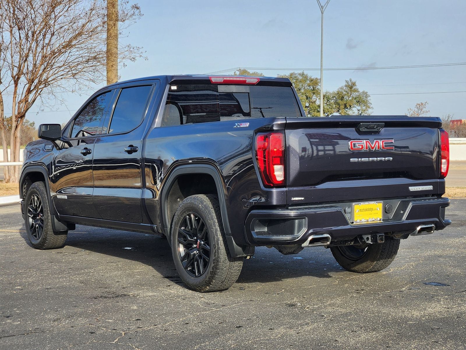 2025 GMC Sierra 1500 Elevation