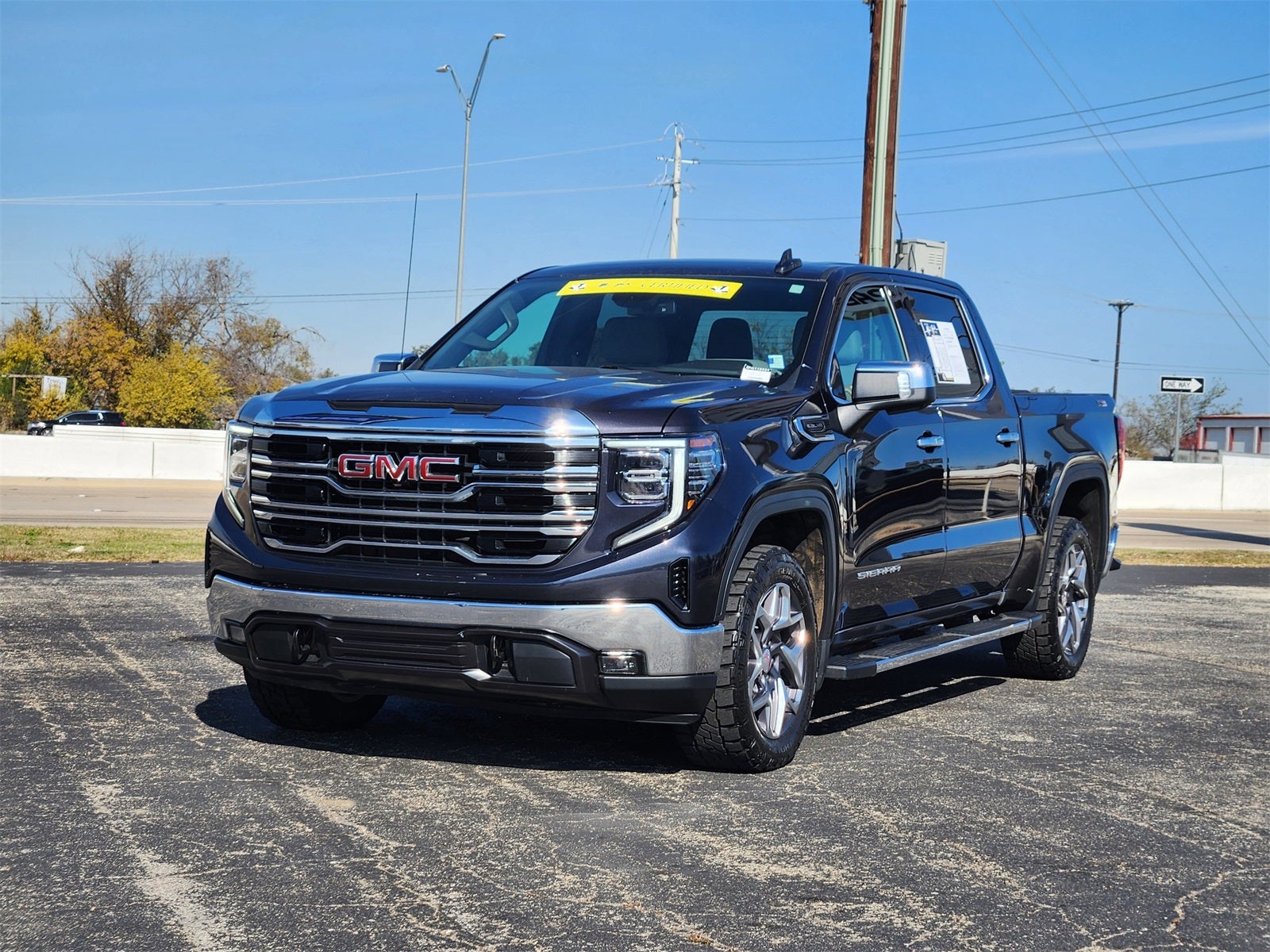 2023 GMC Sierra 1500 SLT