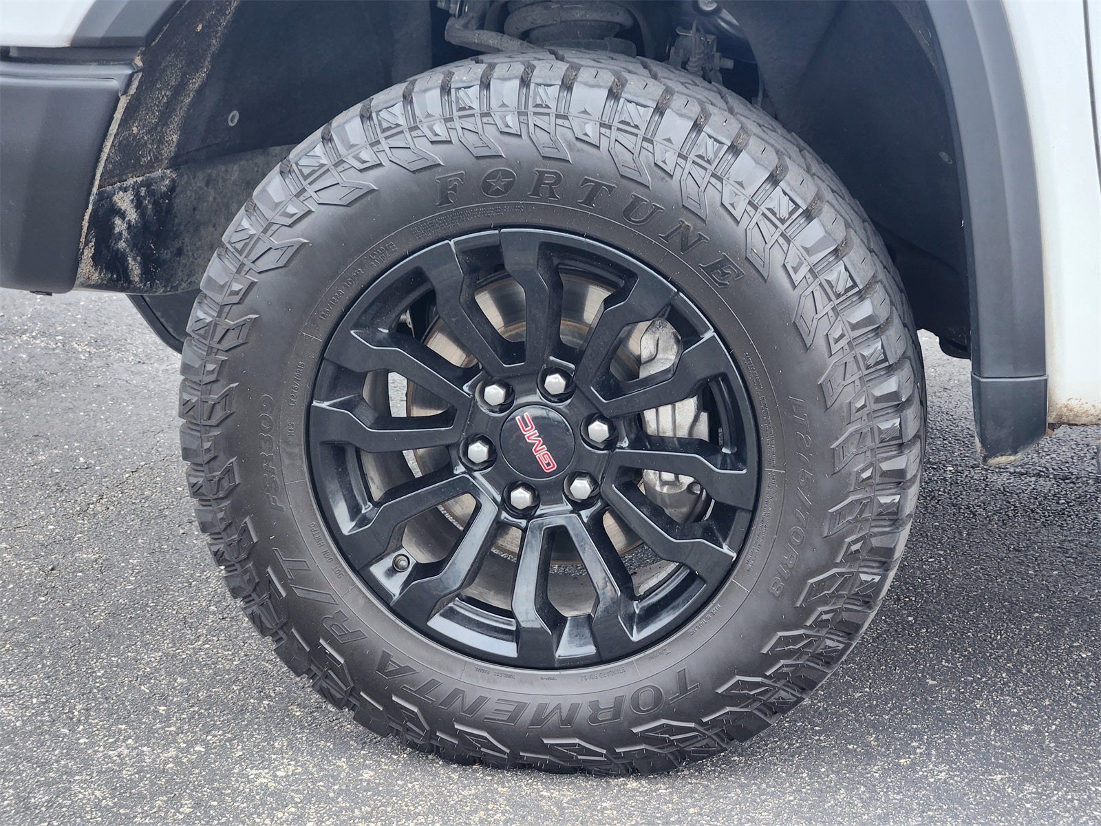 2023 GMC Sierra 1500 AT4X