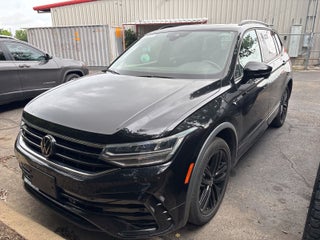 2022 Volkswagen Tiguan 2.0T SE R-Line Black