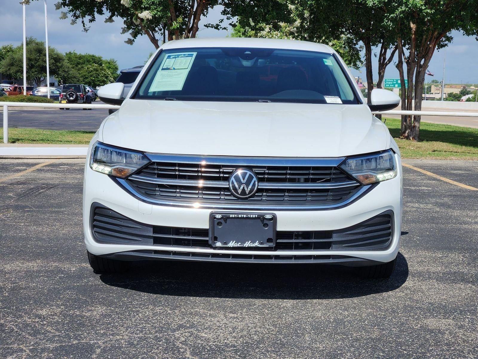 2023 Volkswagen Jetta SE