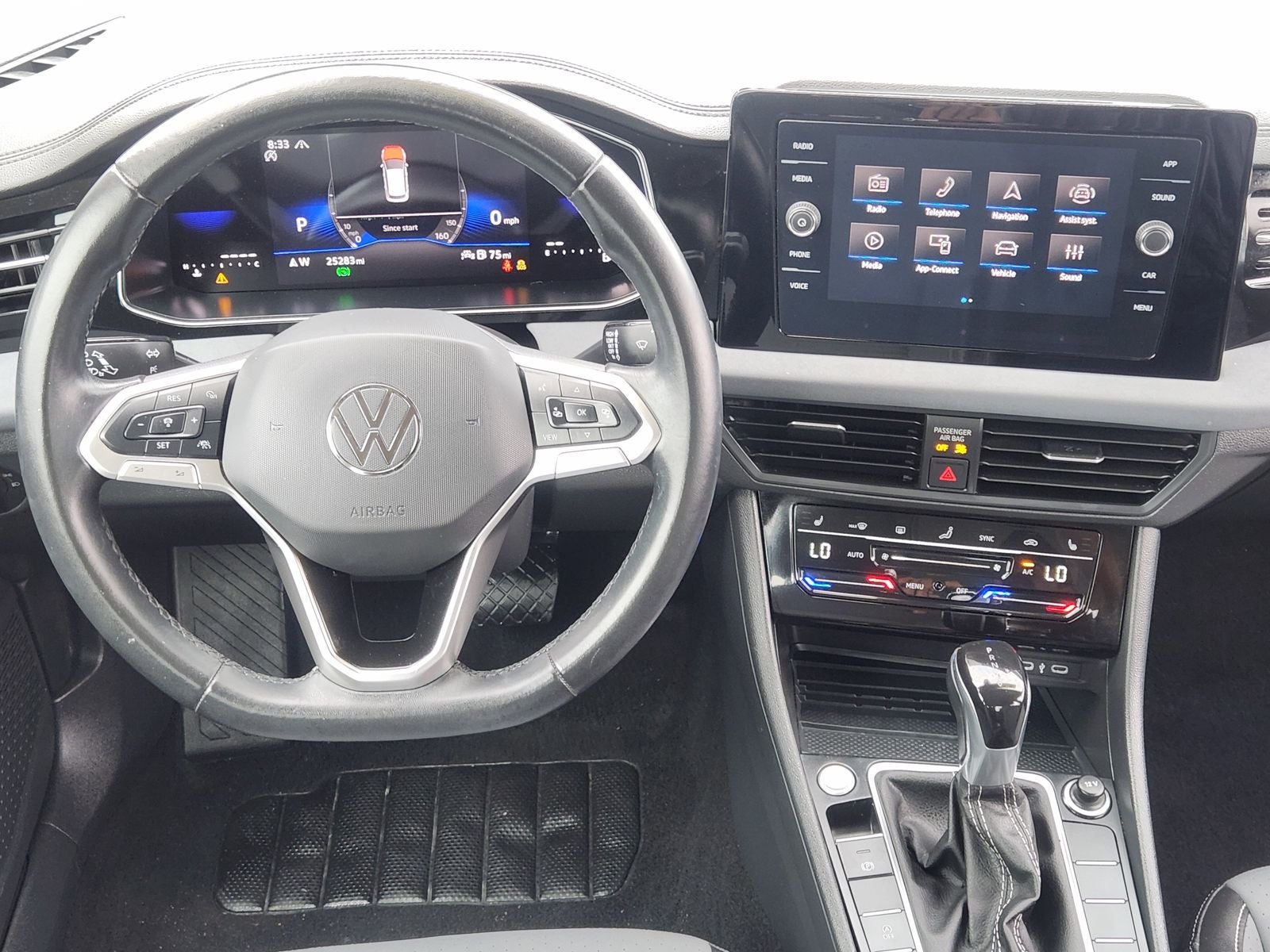 2025 Volkswagen Jetta 1.5T SE