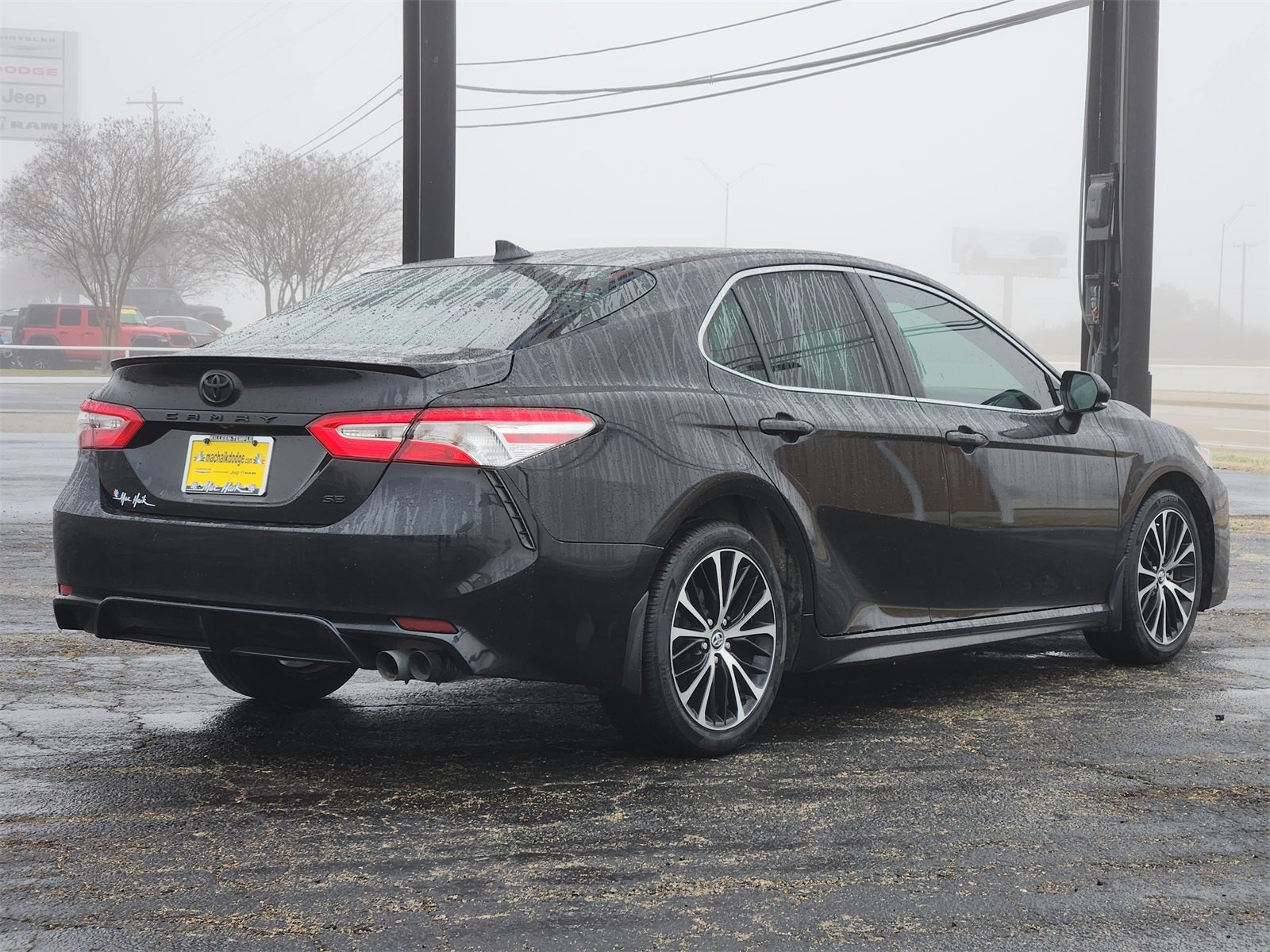 2020 Toyota Camry SE