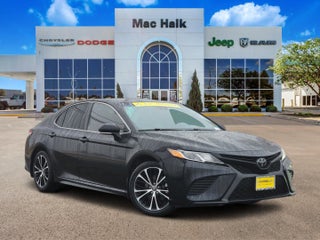 2020 Toyota Camry SE