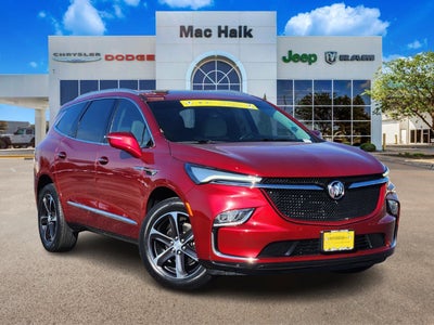 2022 Buick Enclave Essence