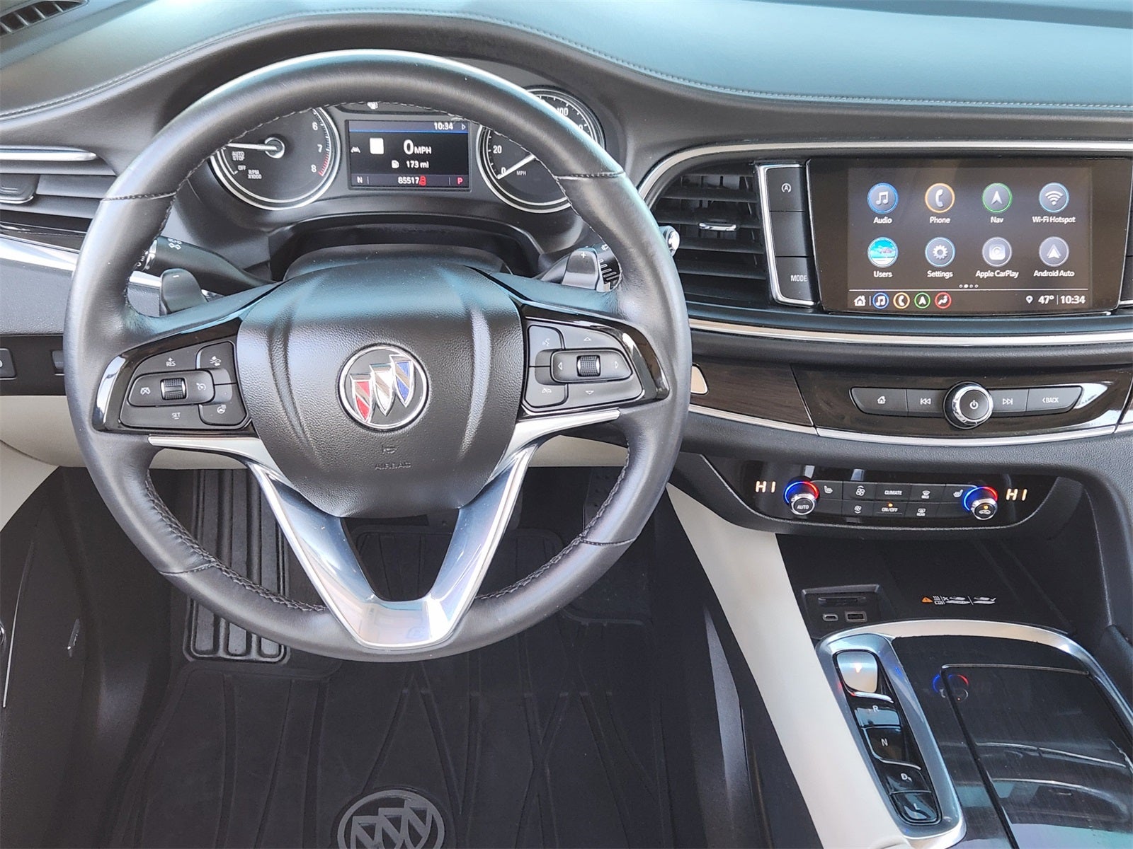 2022 Buick Enclave Essence