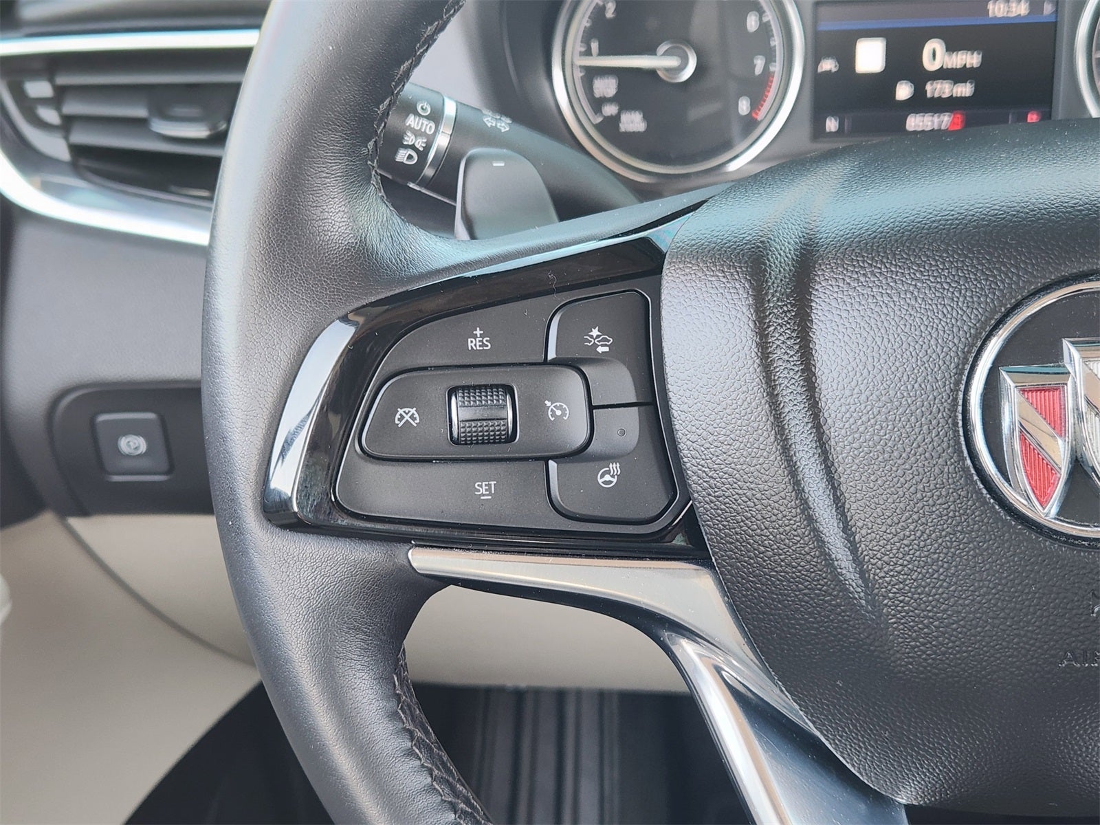 2022 Buick Enclave Essence