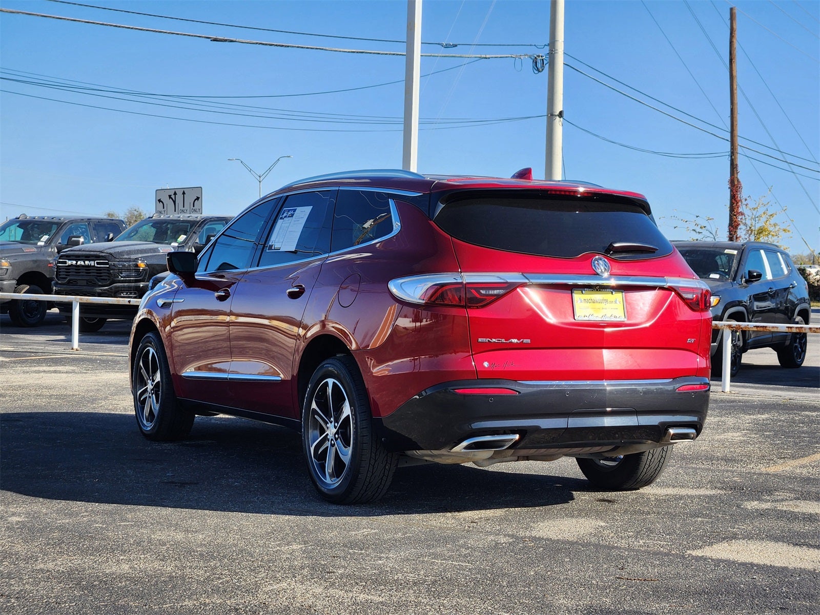 2022 Buick Enclave Essence