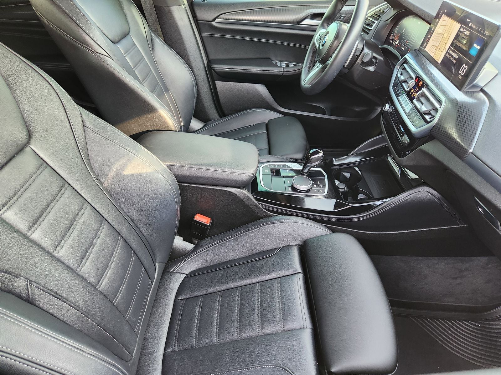 2024 BMW X4 xDrive30i