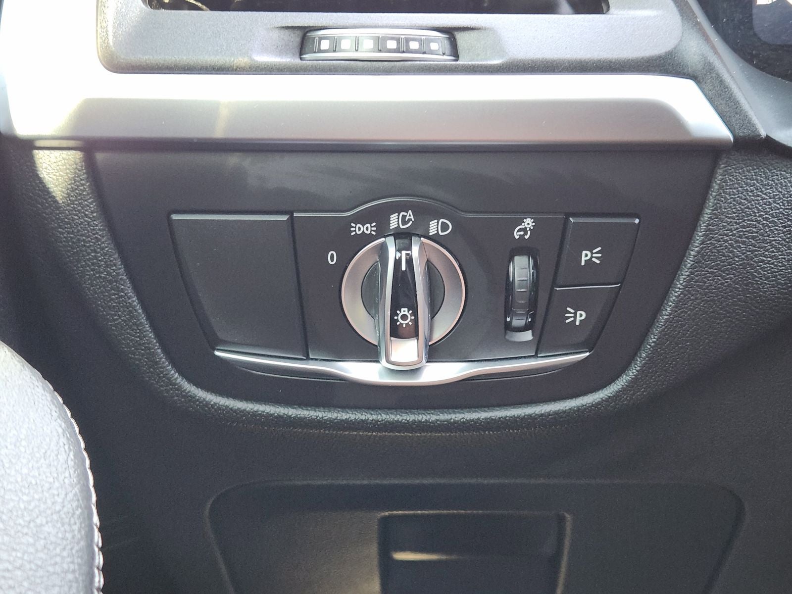 2024 BMW X4 xDrive30i