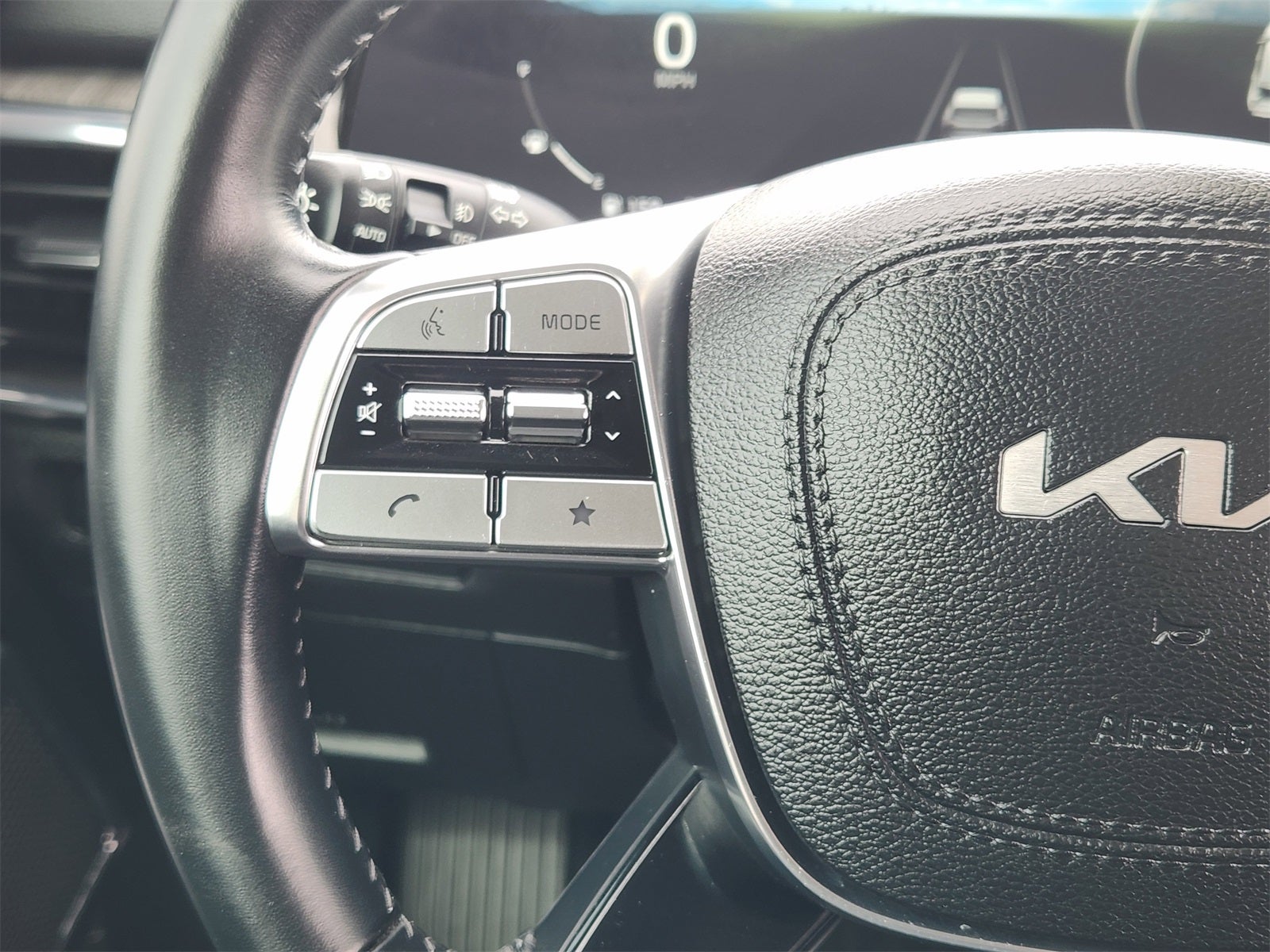 2023 Kia Telluride SX