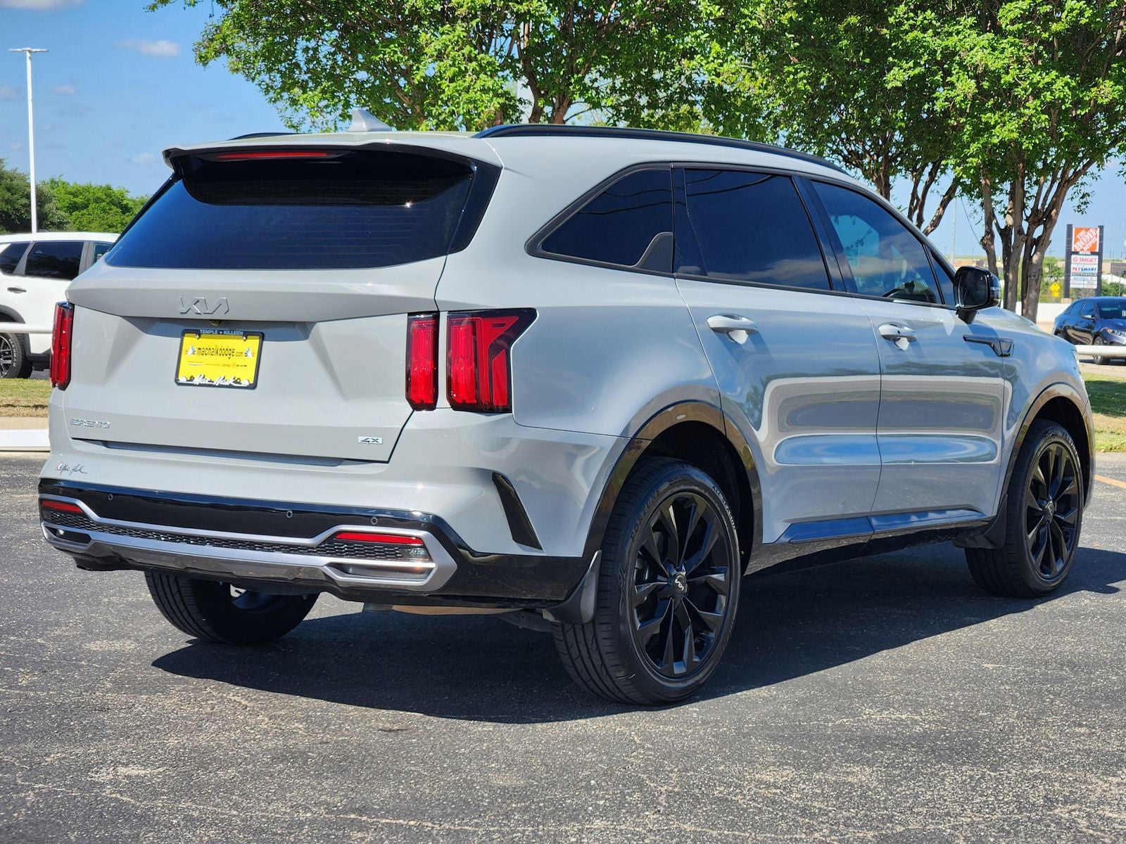 2023 Kia Sorento SX