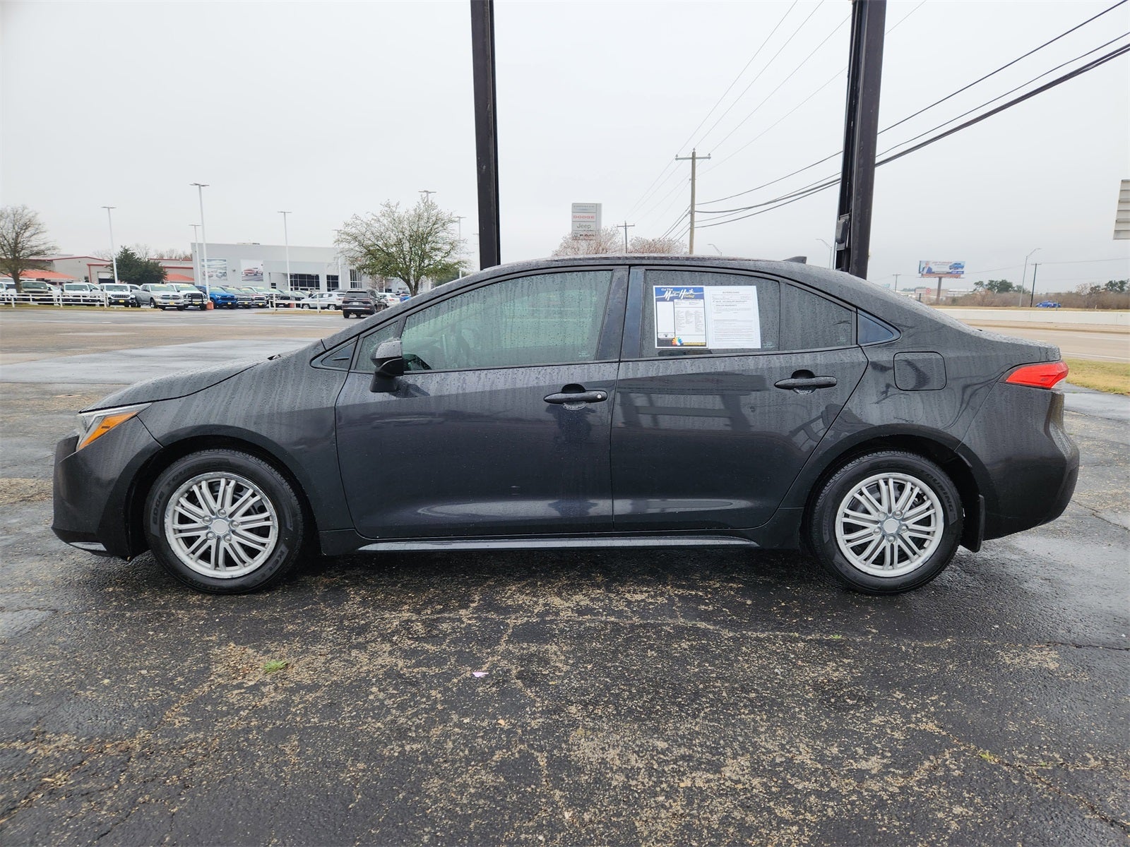 2020 Toyota Corolla LE