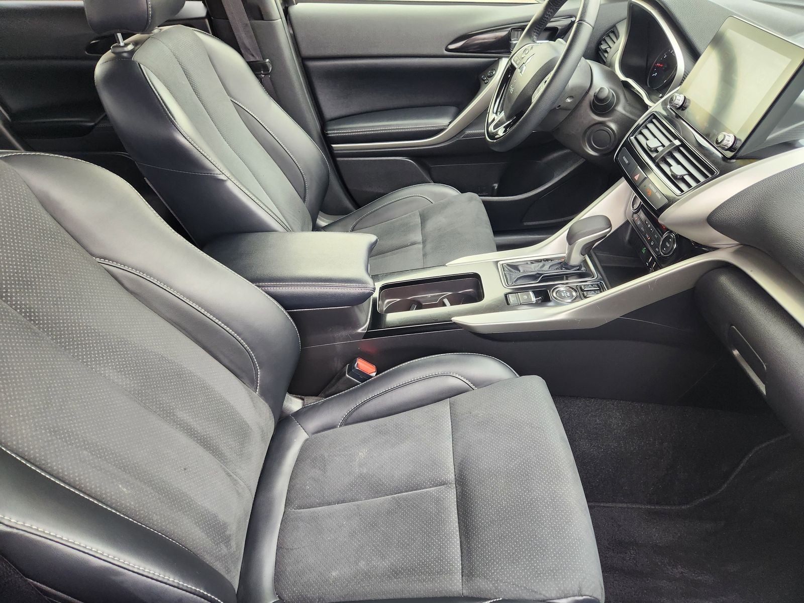 2025 Mitsubishi Eclipse Cross SE