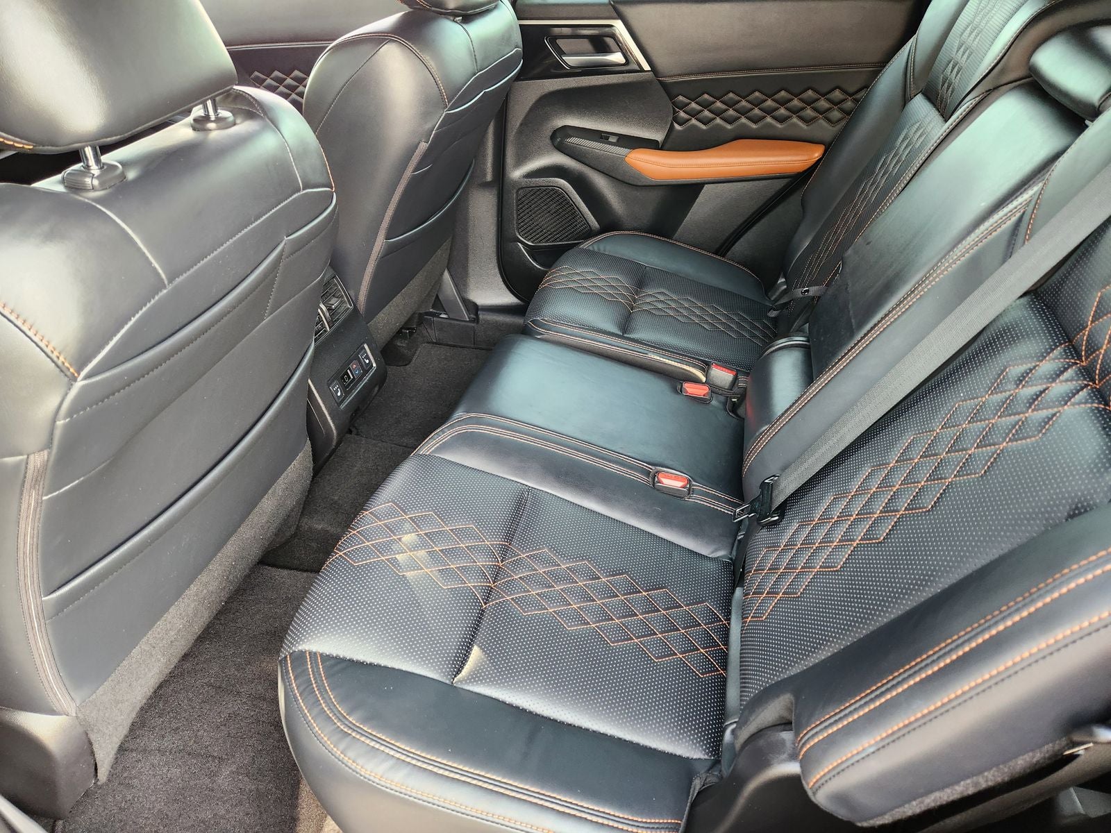 2022 Mitsubishi Outlander SEL